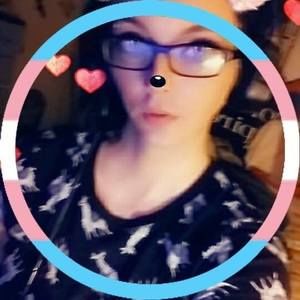 Meet your Posher, Skylar